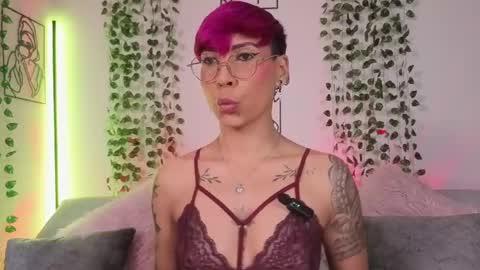 Mia Morgann online show from 04/15/26, 02:13