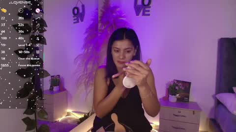 Snapshot of miaoconell chatting on 04/16/26, 11:55 miaoconell online show from 04/16/26, 11:55