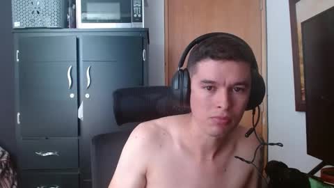 Snapshot of miaou_miaou chatting on 02/23/25, 04:13 miaou_miaou online show from 02/23/25, 04:13