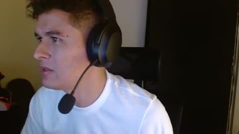 Snapshot of miaou_miaou chatting on 10/05/25, 12:20 miaou_miaou online show from 10/05/25, 12:20