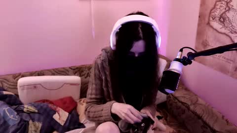 Snapshot of miaowhowl chatting on 01/02/25, 07:07 Kristien online show from 01/02/25, 07:07