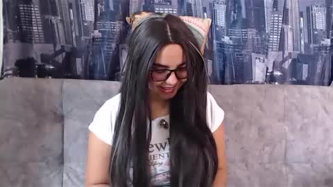 Mia Peyton   online show from 02/03/25, 03:49