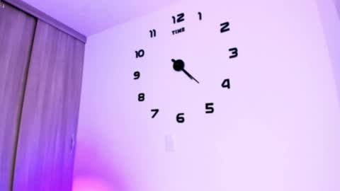  180126  - starts at 1400PM  online show from 04/06/26, 04:19