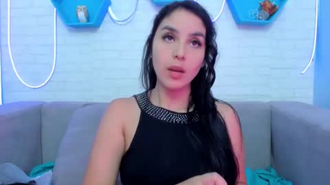 Mia Quevedo online show from 01/18/25, 11:32
