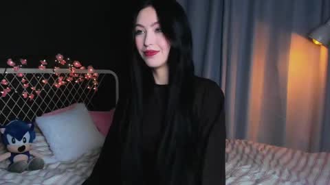 Snapshot of miarielle chatting on 05/10/26, 06:13 Liz online show from 05/10/26, 06:13