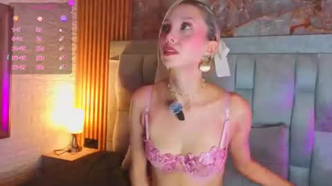 Snapshot of miaroldan chatting on 07/27/26, 12:45 miaroldan online show from 07/27/26, 12:45