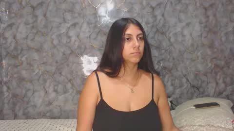 Snapshot of miarouse1531 chatting on 01/10/26, 12:12 miarouse1531 online show from 01/10/26, 12:12