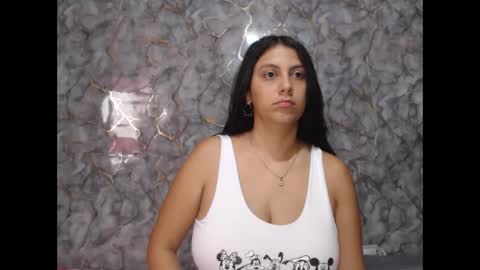 Snapshot of miarouse1531 chatting on 02/23/26, 02:03 miarouse1531 online show from 02/23/26, 02:03