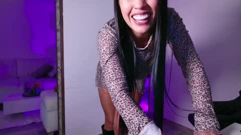 My name is Mia  Please say hello I like to chat with you. If you have requests or dirty talk please use tip online show from 01/09/25, 06:36