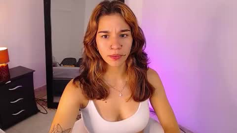 miascarlet_16 online show from 01/07/26, 07:05