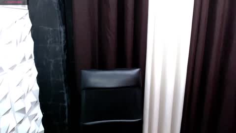 mia online show from 03/01/25, 12:45