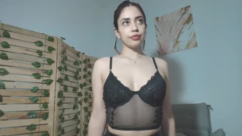 miasilva1 online show from 06/03/26, 08:58