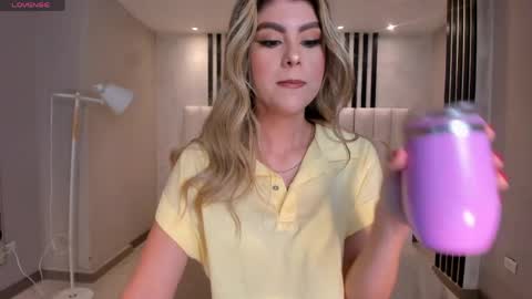 Mia Silva online show from 05/08/26, 11:15