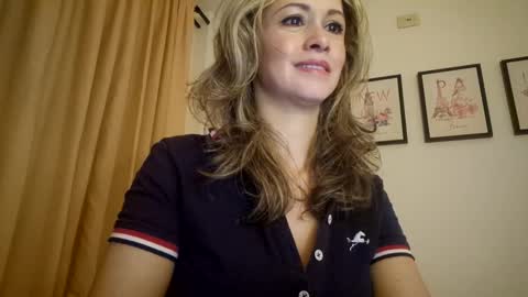 miasiren online show from 09/16/25, 03:29