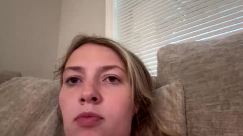 miasmith_001 online show from 06/08/26, 10:43