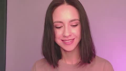 Mia online show from 09/24/25, 07:23