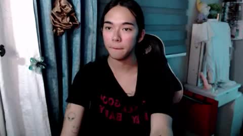 Mia online show from 03/02/26, 07:10