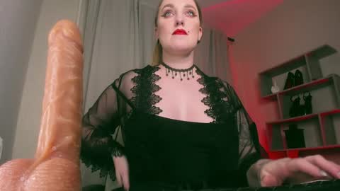 Lana online show from 01/17/25, 05:53