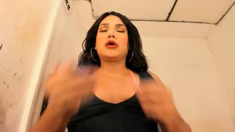 miavaniity54 online show from 10/19/25, 09:26