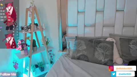 Mia Villalobos online show from 02/24/25, 12:59