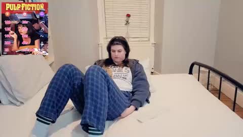 Mia  online show from 04/16/26, 08:20