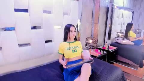 Mia Watson online show from 11/03/25, 12:28