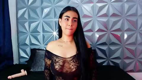 Snapshot of miawhithee chatting on 03/28/26, 05:07 Ma Whithe online show from 03/28/26, 05:07
