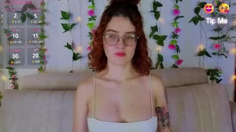 Mia winx  online show from 12/22/25, 08:28