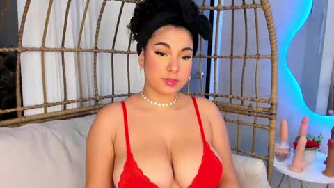 Mia online show from 02/22/25, 03:23
