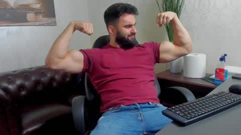 MicahLane online show from 10/31/25, 05:41