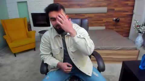 MicahLane online show from 12/22/25, 05:26