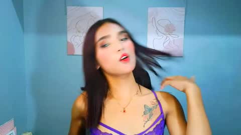 Snapshot of micahotasian chatting on 05/30/26, 02:52 micahotasian online show from 05/30/26, 02:52