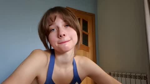 Luna online show from 09/28/25, 09:14