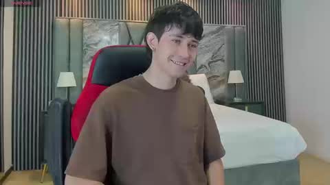 Michael online show from 09/09/25, 01:54