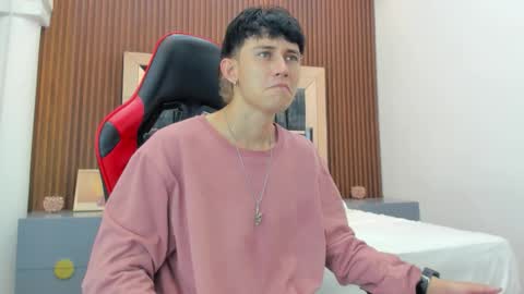 Michael online show from 10/11/25, 08:18