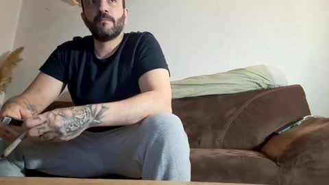 michael666c online show from 03/11/25, 08:31