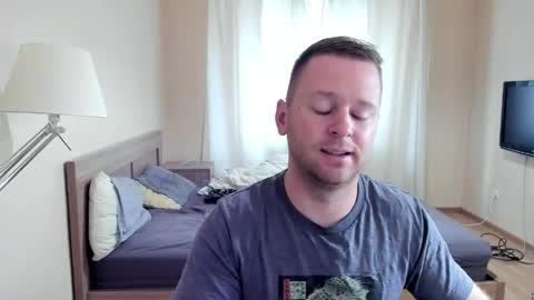 Snapshot of michael_birkin chatting on 05/17/26, 04:32 Michael Birkin online show from 05/17/26, 04:32