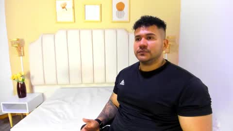 MICHAEL online show from 10/27/25, 08:02