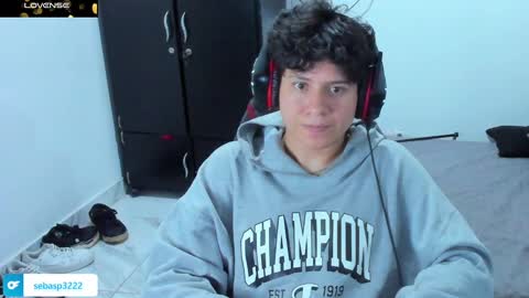 michael independent model  online show from 03/06/25, 12:43