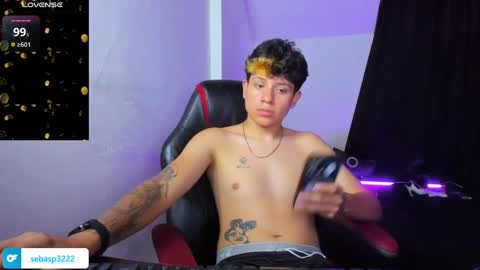 michael independent model  online show from 09/26/25, 11:53