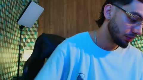 Michael Stevens online show from 11/04/25, 11:20