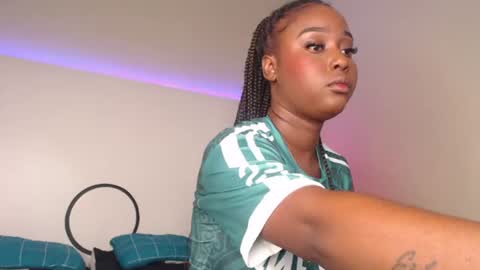 Snapshot of michaelacox chatting on 07/05/26, 12:34 Michel online show from 07/05/26, 12:34