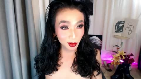 Snapshot of michaelagoddess chatting on 04/23/26, 06:54 michaelagoddess online show from 04/23/26, 06:54
