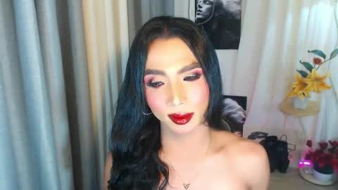 Snapshot of michaelagoddess chatting on 05/19/26, 01:56 michaelagoddess online show from 05/19/26, 01:56