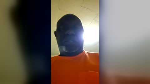 Snapshot of michaelbellamy581967 chatting on 06/19/26, 02:27 michaelbellamy581967 online show from 06/19/26, 02:27