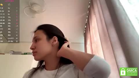 Snapshot of michaeleanidi chatting on 06/29/26, 02:40 Milana online show from 06/29/26, 02:40