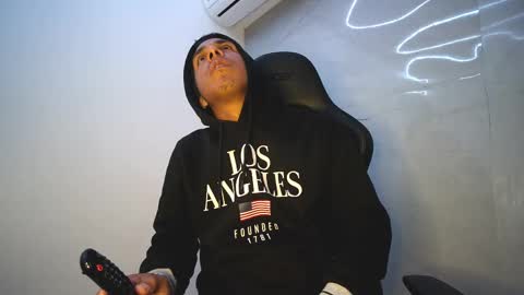 Michael online show from 10/15/25, 03:50