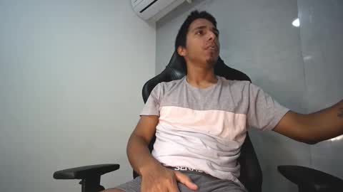 Michael online show from 11/16/25, 03:12