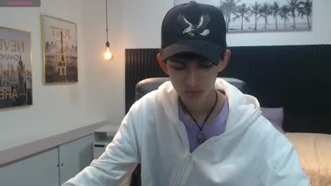 michaelkoiv online show from 12/19/25, 12:34