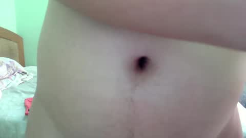 My name is Kel 18. 53 short and petite... online show from 02/07/25, 01:15